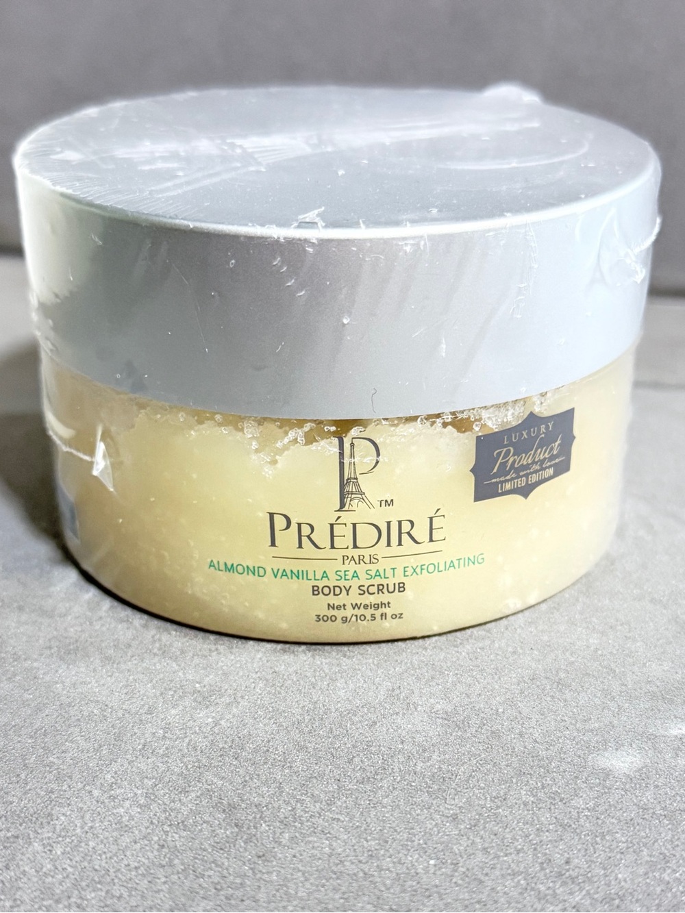 Prédiré NIP Almond Vanilla Sea Salt Body Scrub 10.5 Fl oz